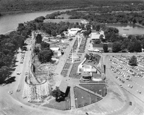 Coney_Island_Historical_Photos_Norton_2004_019_Large_Web_view[1].jpg