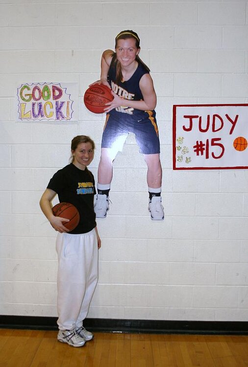2009 NDA Senior Night 048.jpg