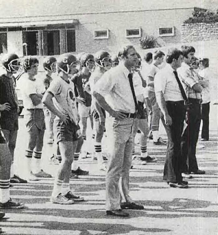 1977-1.jpg