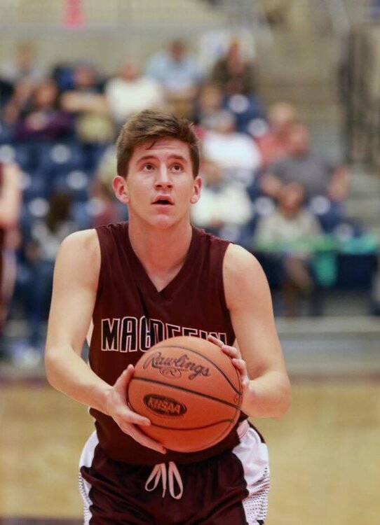 Jaren Lovely - Photo Credit Jim Arnett.jpg