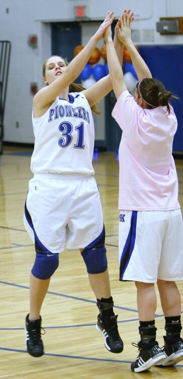Sk vs Lex Cath  Senior Nite 184.jpg