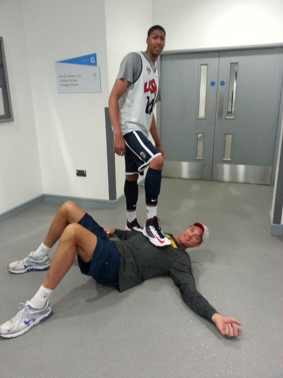 davis and laettner.jpg