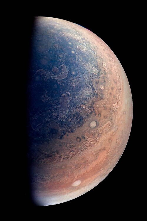 south pole jupiter.jpeg