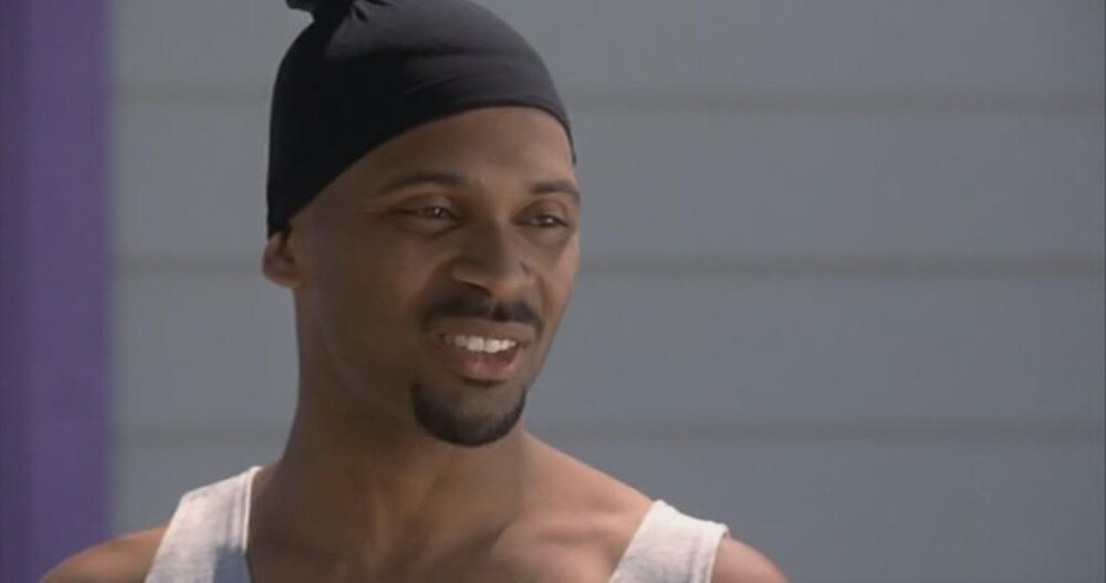 Next-Friday-Screencaps-mike-epps-29182777-1273-671.jpg