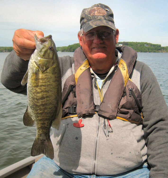 Pickwick-15-Rauch-Schabs17inchSmallie1.jpg