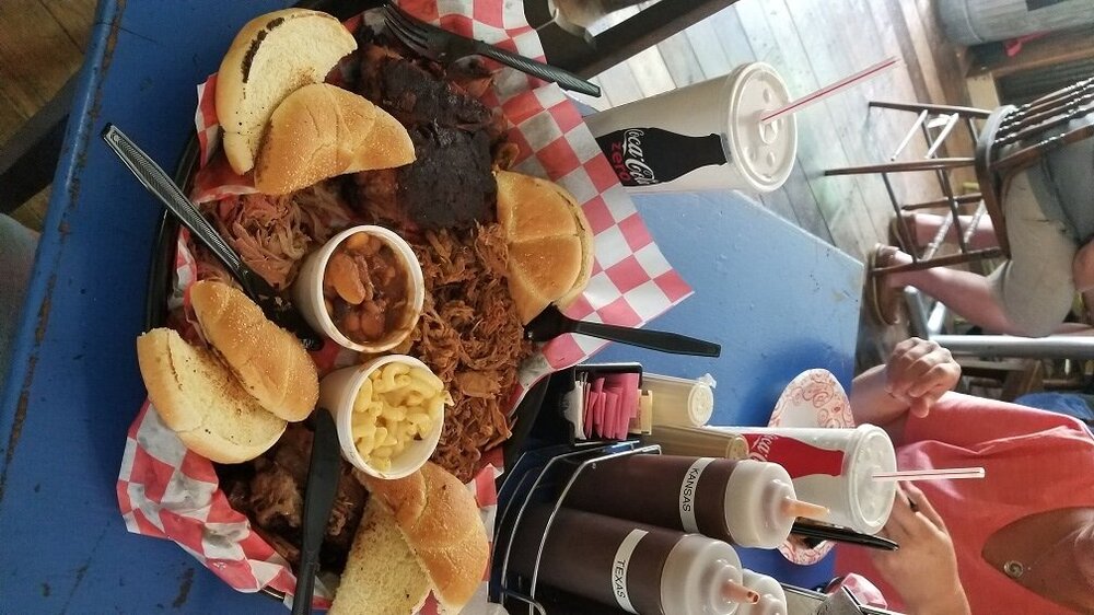 SmokinPig.jpg