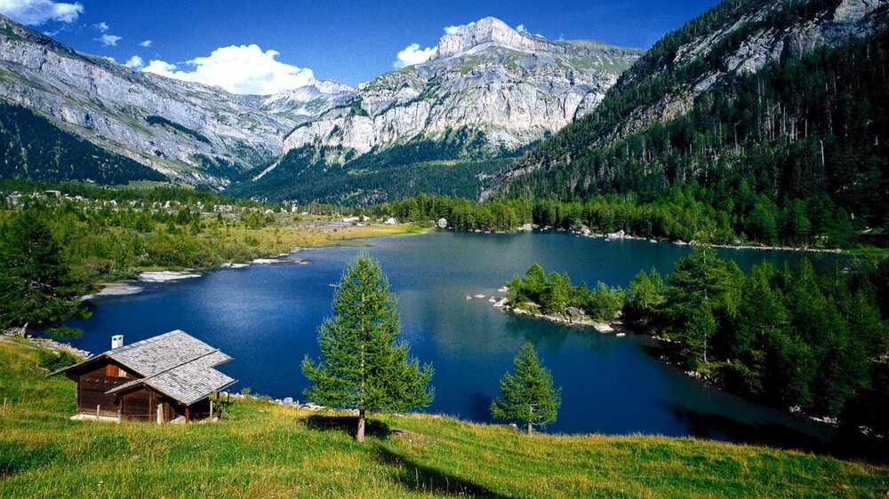 lake_in_switzerland.jpg