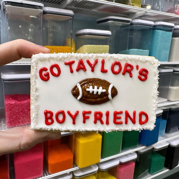 taylorsboyfriend.jpg