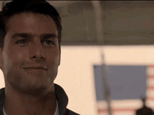 tom-cruise-shades.gif.cca1c9718773f5dcac753516ec0a54f8.gif