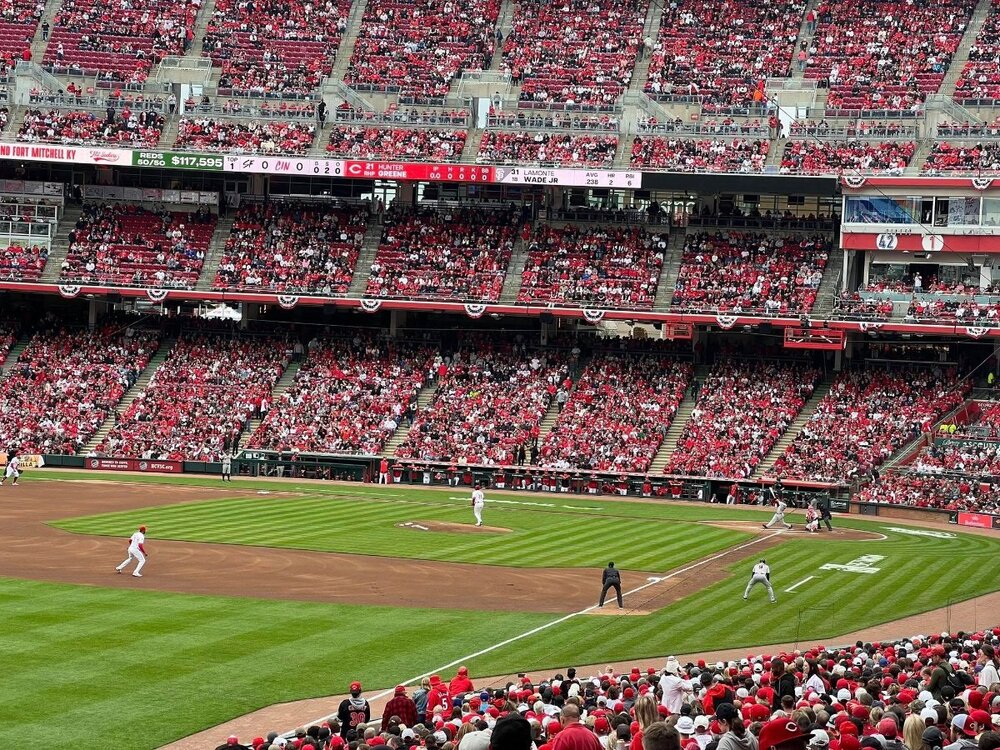 reds1.jpg