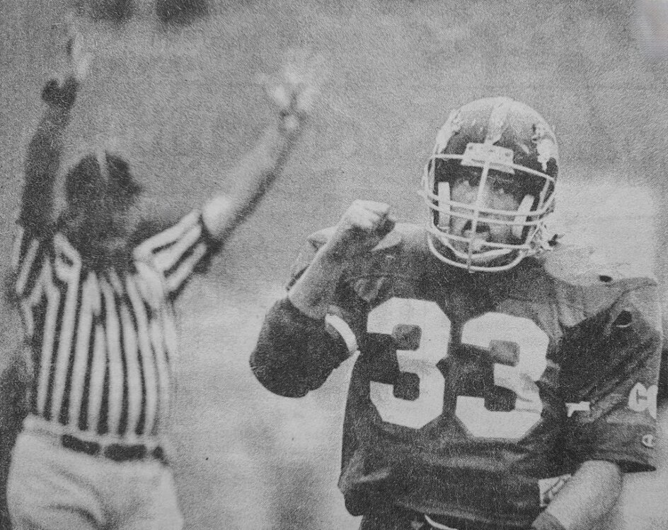 1987-MikeWoolf2.0.thumb.jpg.049ec43d7cf1097b850f10c8f325ff48.jpg