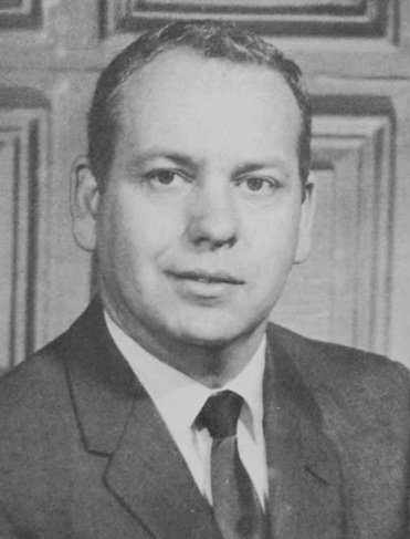 Commissioner 3 - L. Tom Mills.jpg